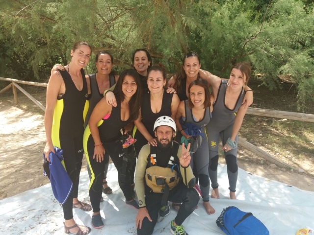 Opinión de Mariano sobre Rafting familiar en el río Cabriel costo adultos