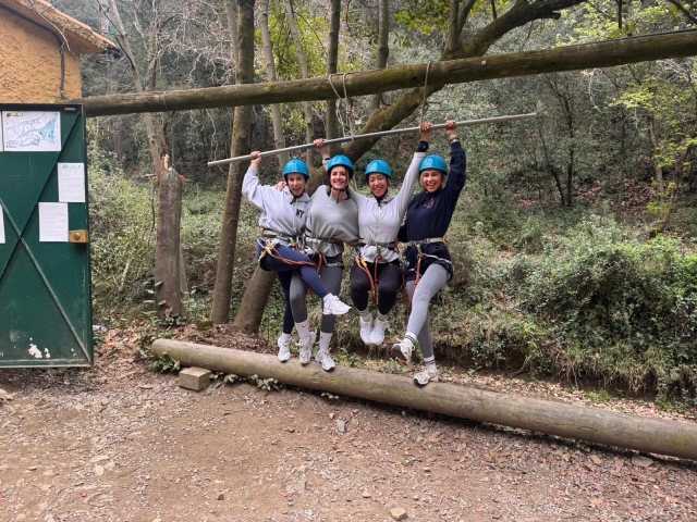 Opinión de Héctor sobre Pack multiaventura de tirolinas en Santa Susana 2h