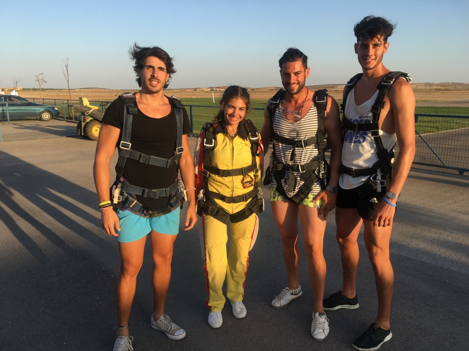 res_o-37224-paracaidismo_de_jose-lopez-lopez_15004092342129.JPG