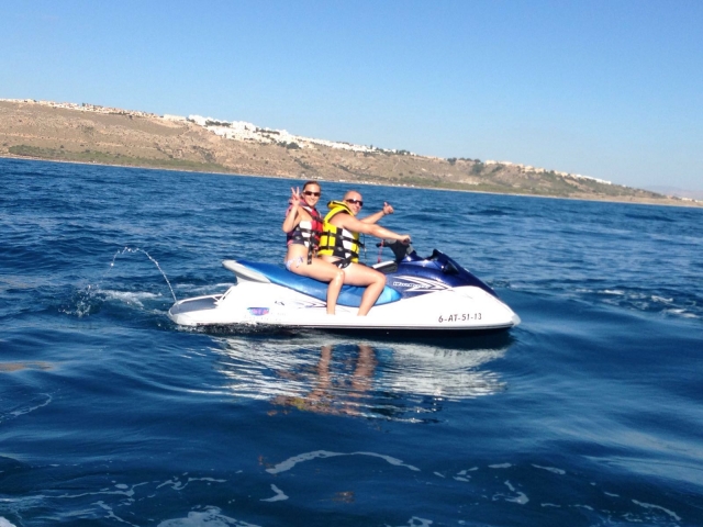 Opinión de Óscar sobre Excursión a Tabarca en jet ski, 2 horas