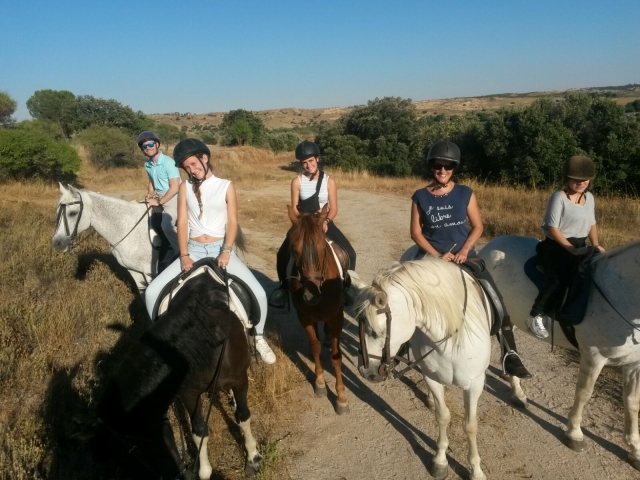 Opinión de Marisa sobre Cabalgamarra en el río Guadarrama, Madrid 1 h