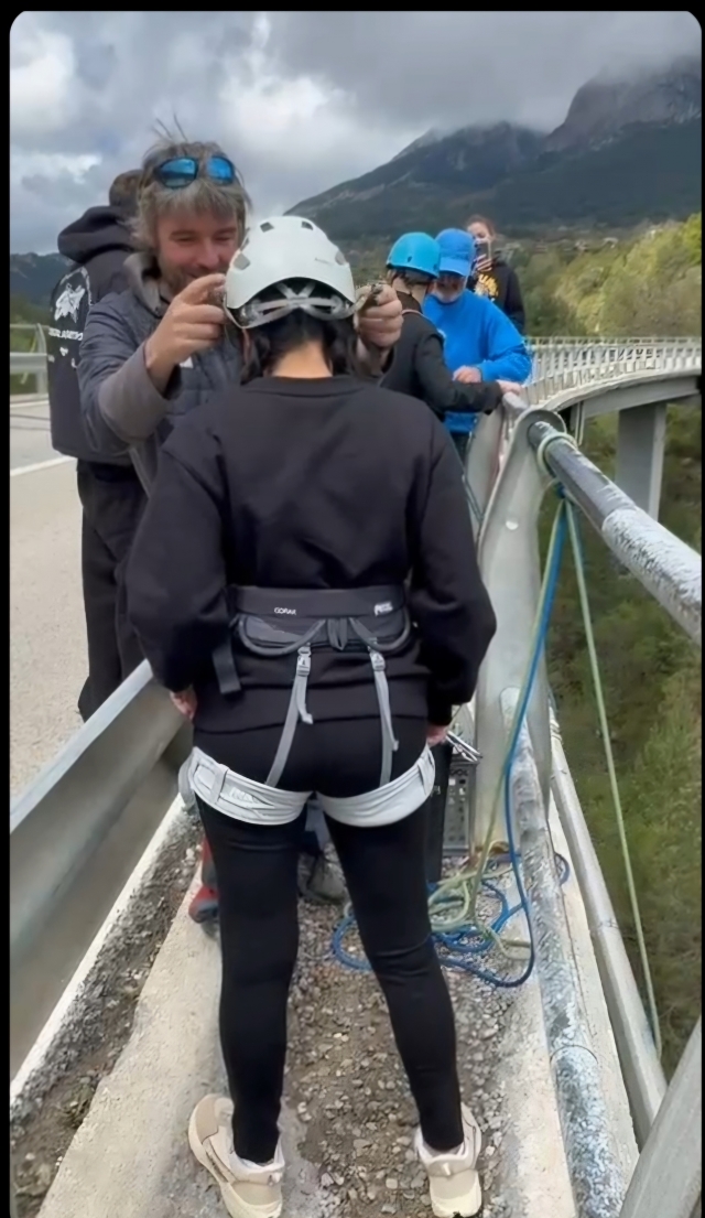 Opinión de Carlota sobre Salto de bungee en Pont del Saldes