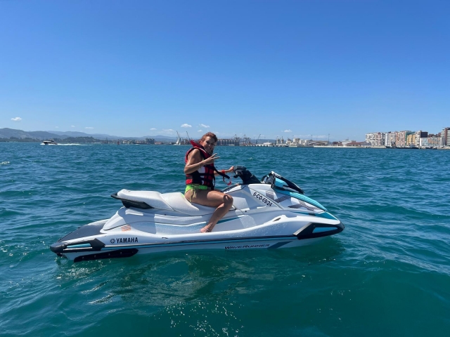 Opinión de Sonia sobre Ruta en Jet ski biplaza Santander T.Alta