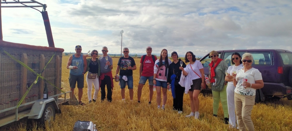 res_o-64955-paseo-en-globo_de_carla-fernandez-santamaria_17531027873201.jpeg