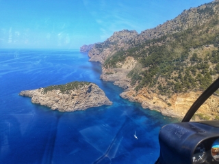 res_o-64804-paseo-en-helicoptero_de_simon-taylor_17518955812894.jpg