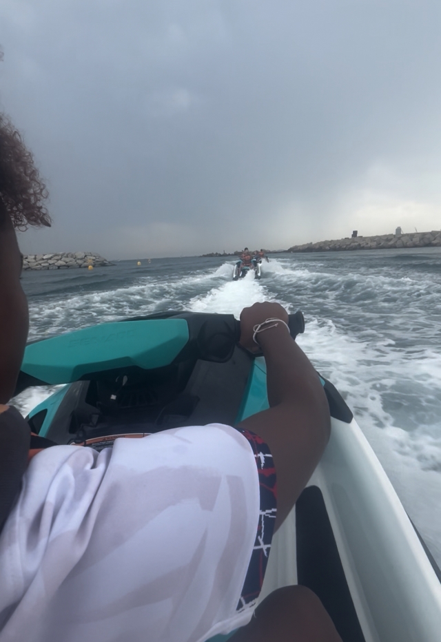 Opinión de Gisela sobre Renta de jet ski en Port Fòrum de 20 min