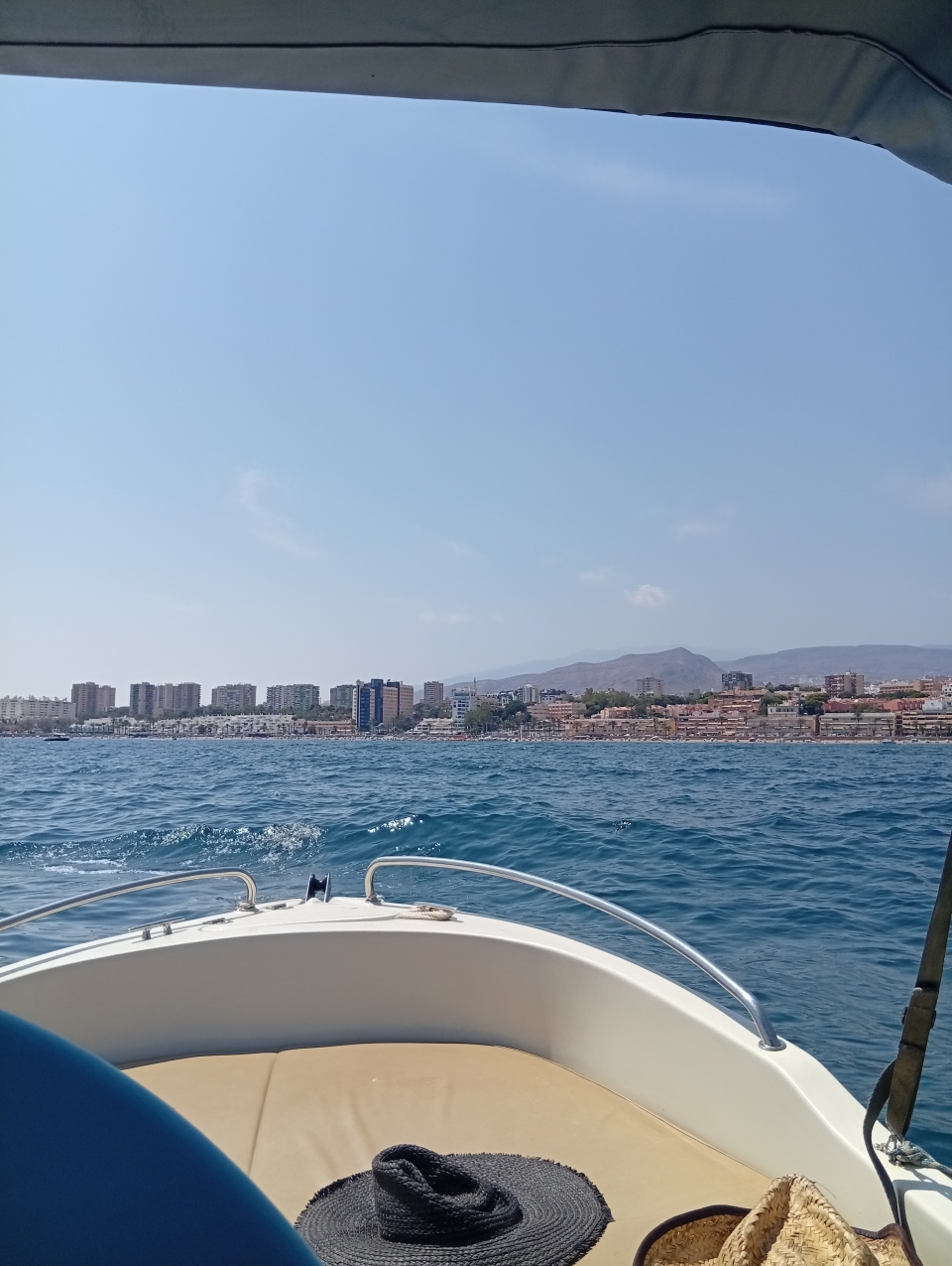 res_o-65404-alquiler-de-barcos_de_celia-moreno_1000032876_17555039155071.jpg res_o-65404-alquiler-de-barcos_de_celia-moreno_1000032876_17555039155071.jpg