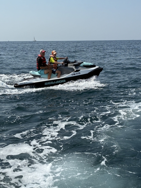 Opinión de Natalie sobre Paseo en jet ski en Cambrils por 20 minutos