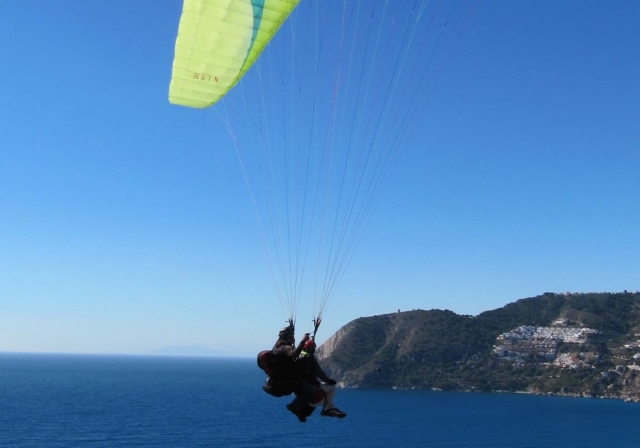 Vuelo en parapenle tándem en Granada