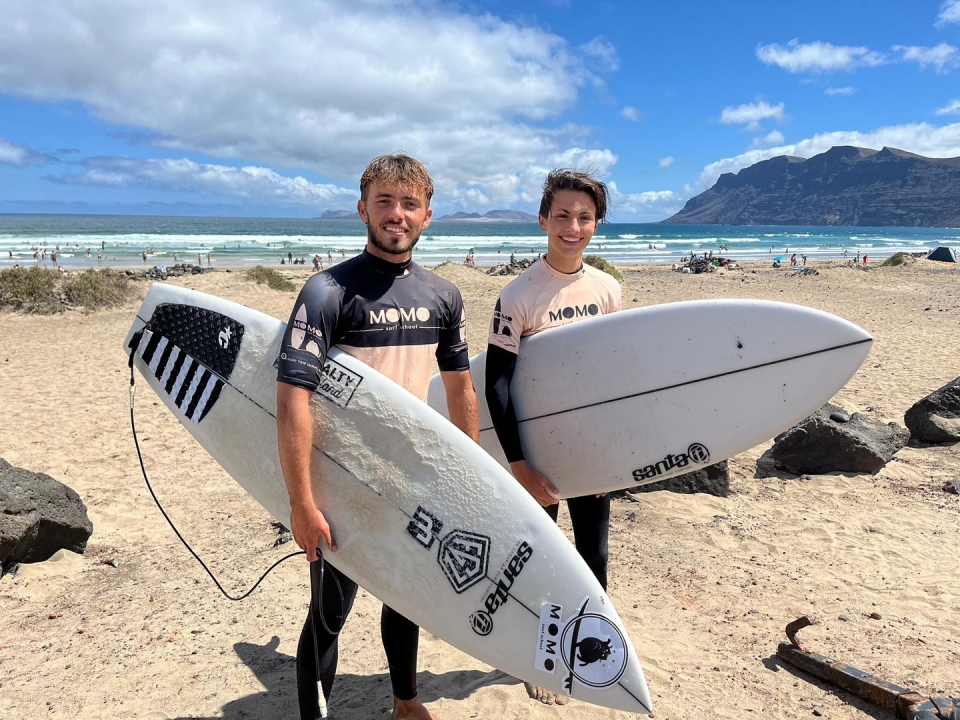 Listos para 4 horas de surf