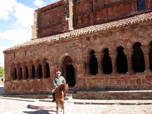 Visitas a lugares emblemáticos, a caballo