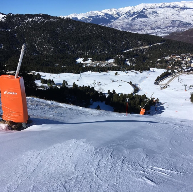 Renta material de snow en La Molina