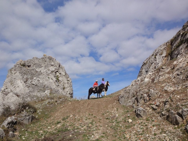 Cabalgamarra en el Valle de Lastur 1 hora