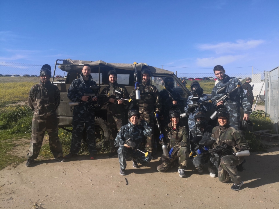 Grupo de amigos antes de la partida