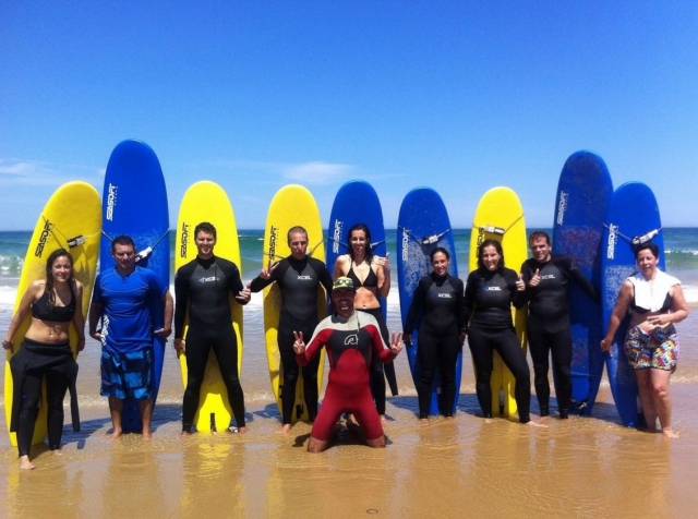 Con el instructor de surf
