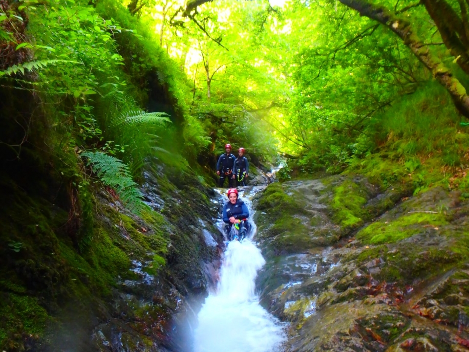 Descenso de cañón en Asturias Descenso de cañón en Asturias