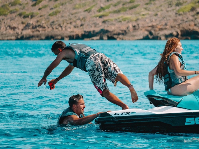 Salto desde la jet ski