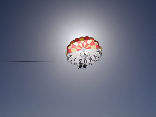 Vuelo en parasailing en pareja