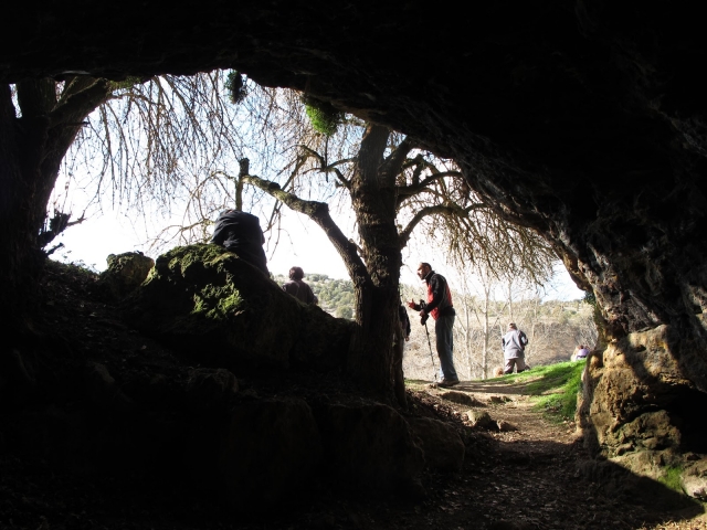 Entrada a la gruta de La Vaquera