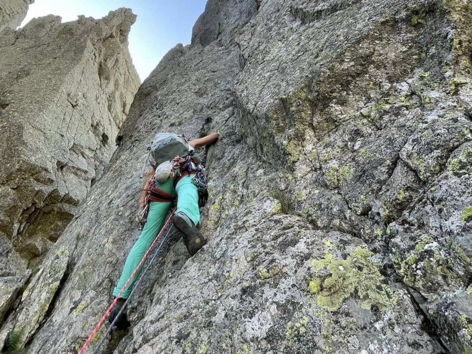 Aprende a escalar por las paredes de Guadarrama