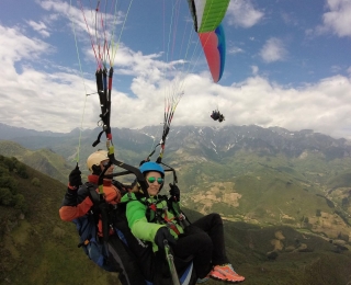 Vuelo parapenle en pareja Sierra Guadarrama 20min