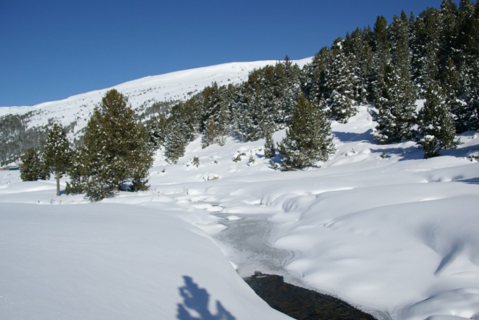 Ruta con raquetas de nieve en Circo de Pessons Ruta con raquetas de nieve en Circo de Pessons