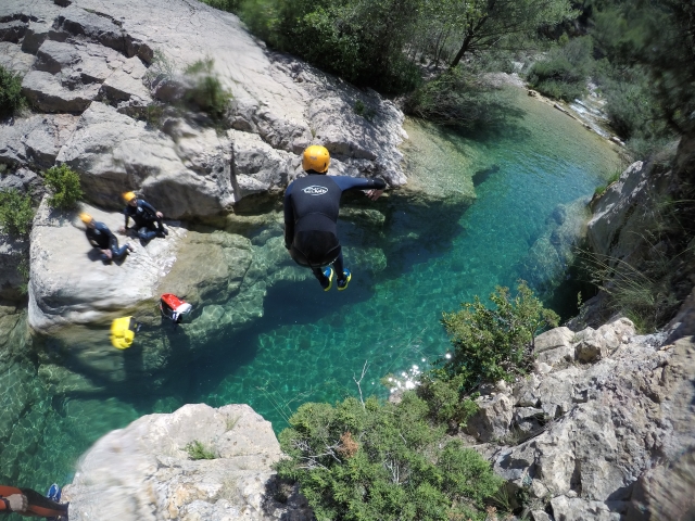 Saltos en el cañón