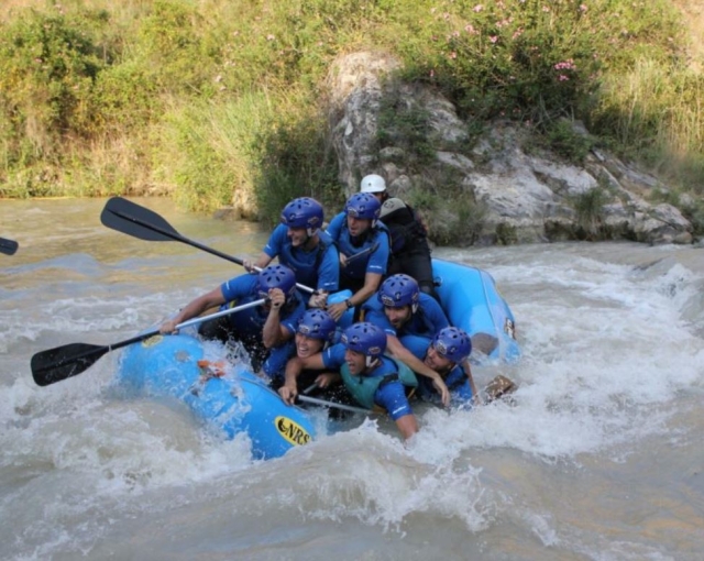 Descenso en rafting por el río cordobés