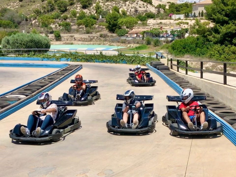 Carrera de go go go go go go go go go go go go-go-go-go-karts Carrera de go go go go go go go go go go go go-go-go-go-karts