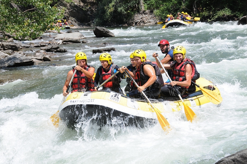 Disfrutando de un día de rafting