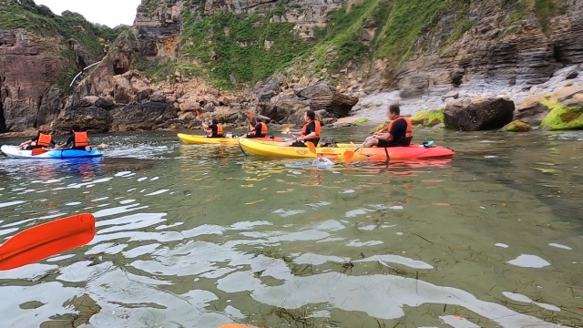 Ruta en canoa con amigos