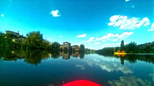 Paseo en piragua por el río Tormes 