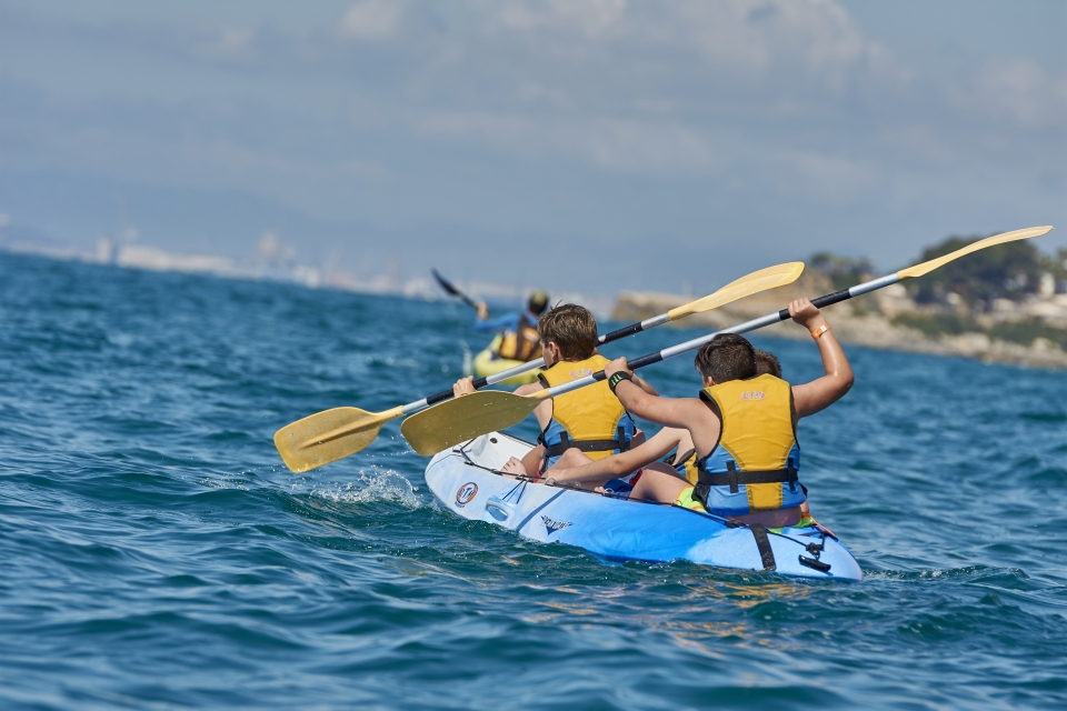 Salida guiada en kayak por Tamarit