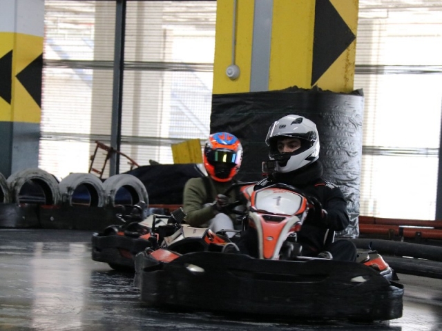 Tanda de karts en Granada junior 8 minutos