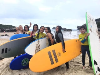 Campamento de surf en Loredo 15 días