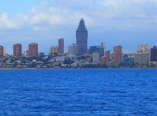 Renta de barco con patrón en Benidorm 3h