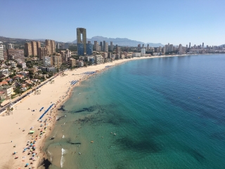Renta de barco con patrón + cava, Benidorm 3h