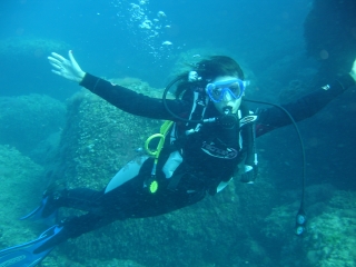 Bautismo de buceo desde la playa Cala de Mal Pas