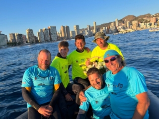 Renta de barco con patrón en Benidorm 5h