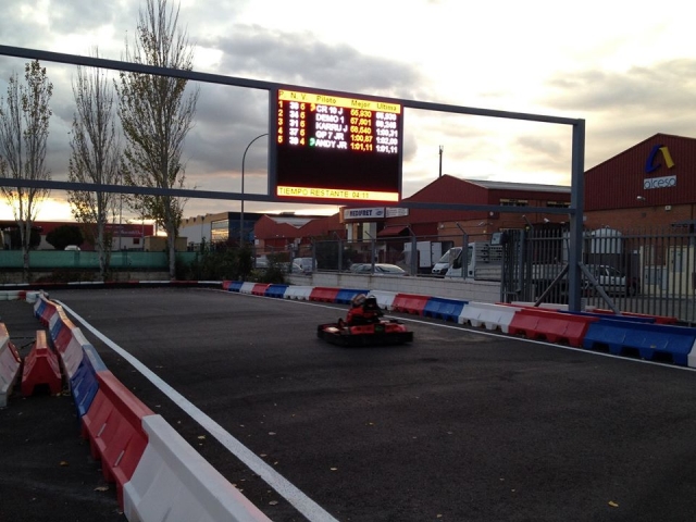 Circuito y pantalla de tiempos