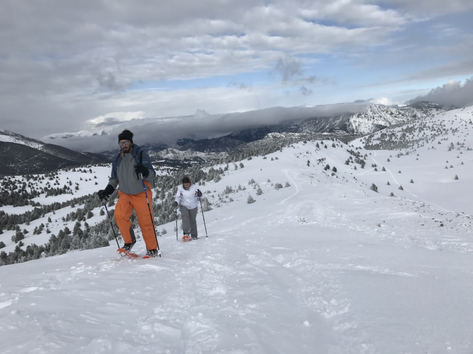 Salida en familia con raquetas de nieve Salida en familia con raquetas de nieve