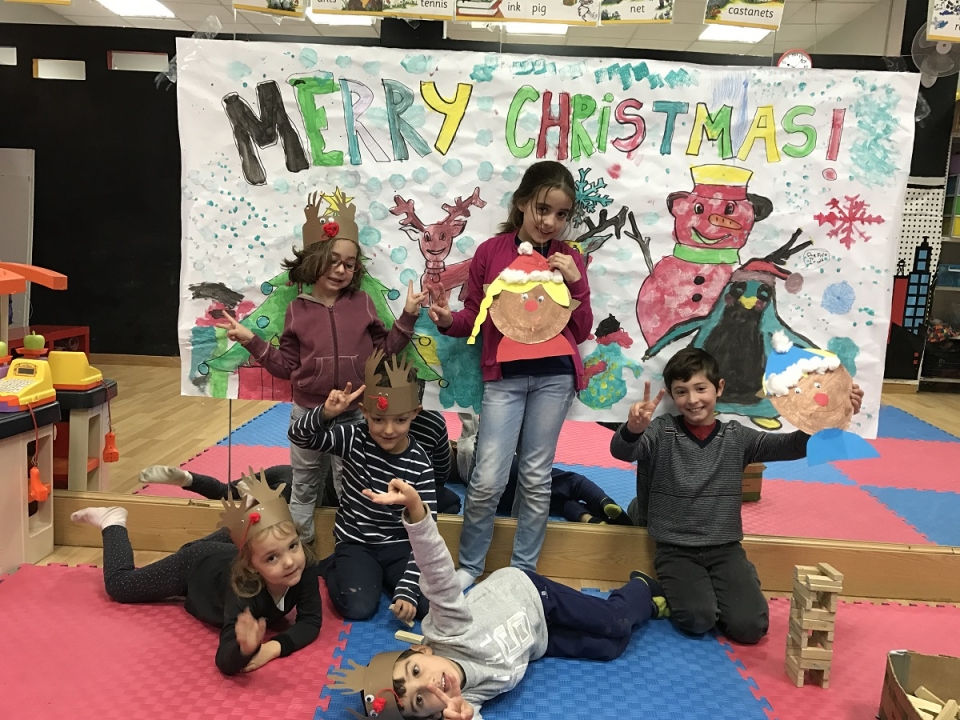 Celebrando la navidad en el campamento