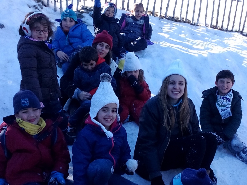 Pasandolo chido en la nieve