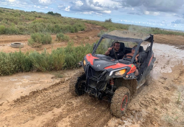 Atravesando campos de barro