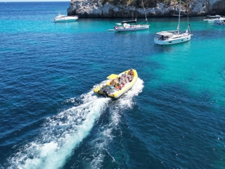 Ruta en lancha hasta Cala Marmols, 2h30min