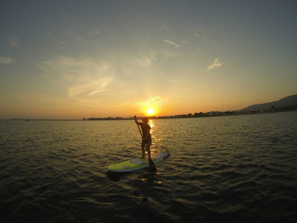 chica padle surf chica padle surf