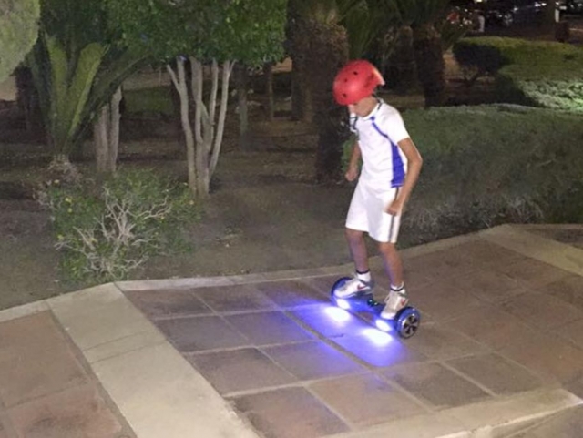 Subiendo rampas en hoveboard