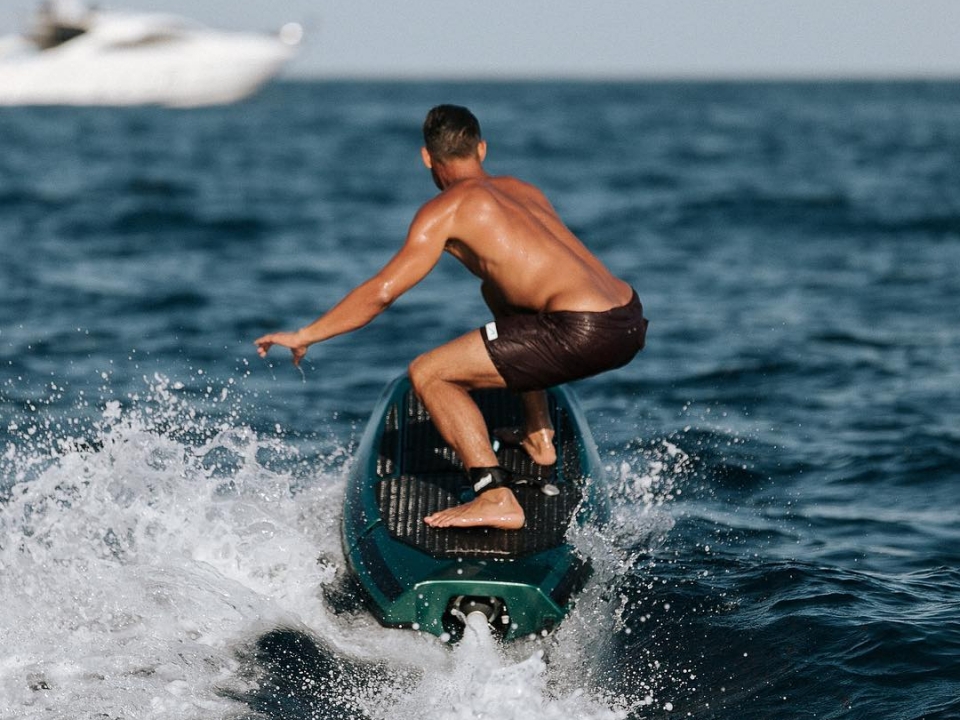 Surfea sin olas