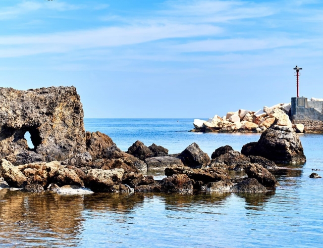 Acantilados de la Isla de Tabarca