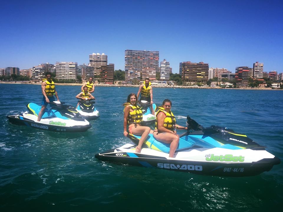 Jet skis biplaza